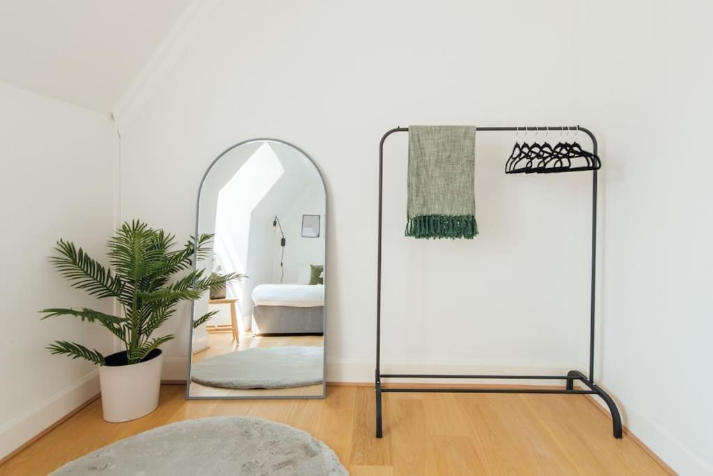Charming 2 Bedroom Flat In The Heart Of Kings Cross, London Exterior photo